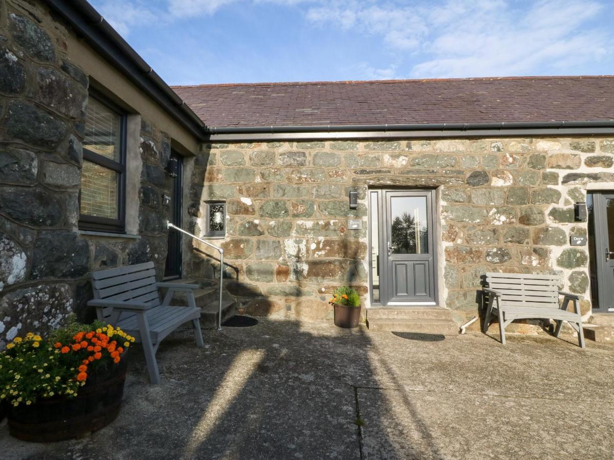 Tyddyn Sianel - Celyn Holiday home