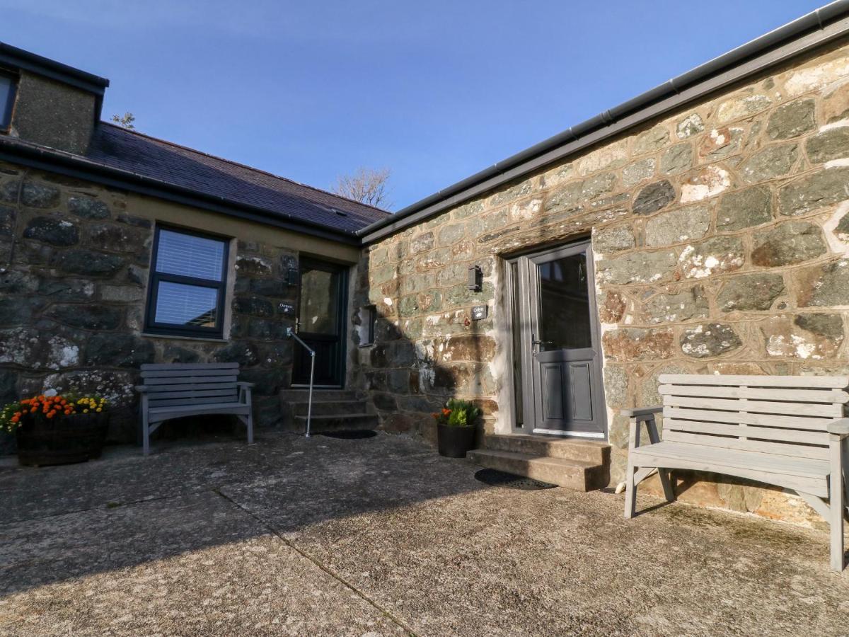 Holiday home Tyddyn Sianel - Celyn *